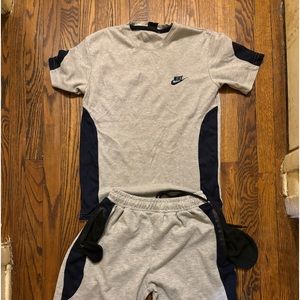 SOLD Brand New Nike shirt and matching shorts